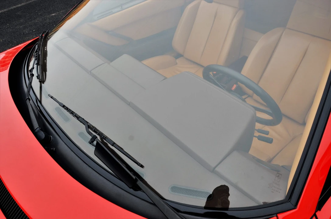 1990 Ferrari Testarossa - Image 30 of 31