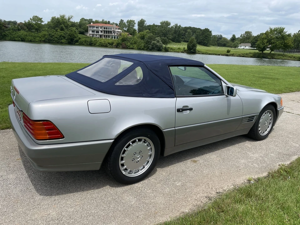 1990 Mercedes-Benz R129 SL-Class - Image 25 of 31
