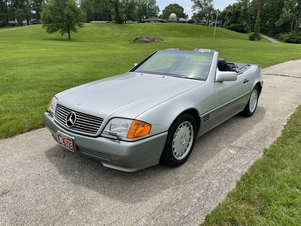 1990 Mercedes-Benz R129 SL-Class - Image 3 of 31