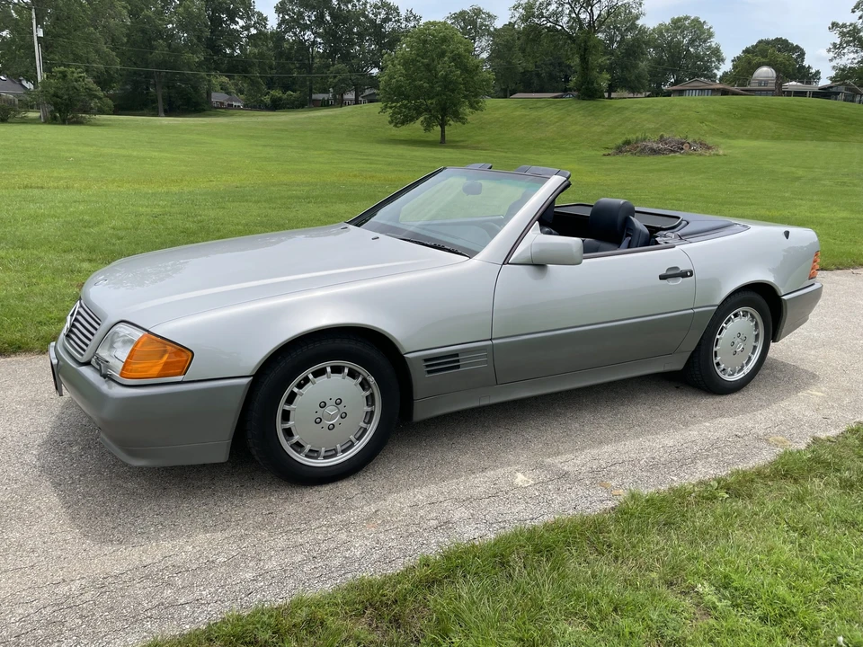 1990 Mercedes-Benz R129 SL-Class - Image 2 of 31