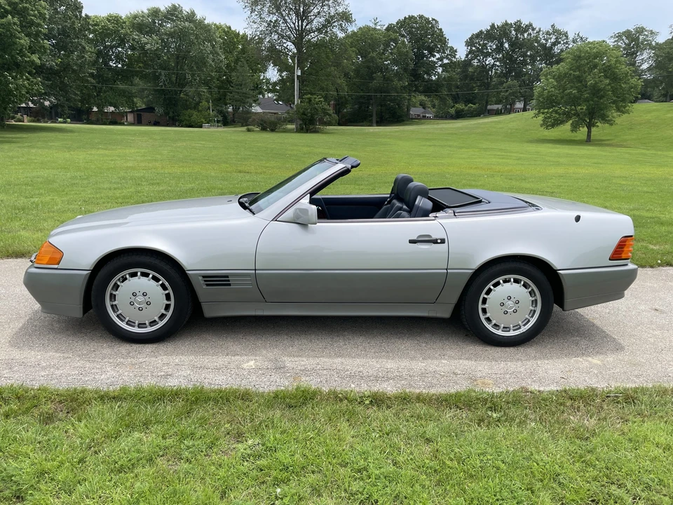 1990 Mercedes-Benz R129 SL-Class - Image 19 of 31