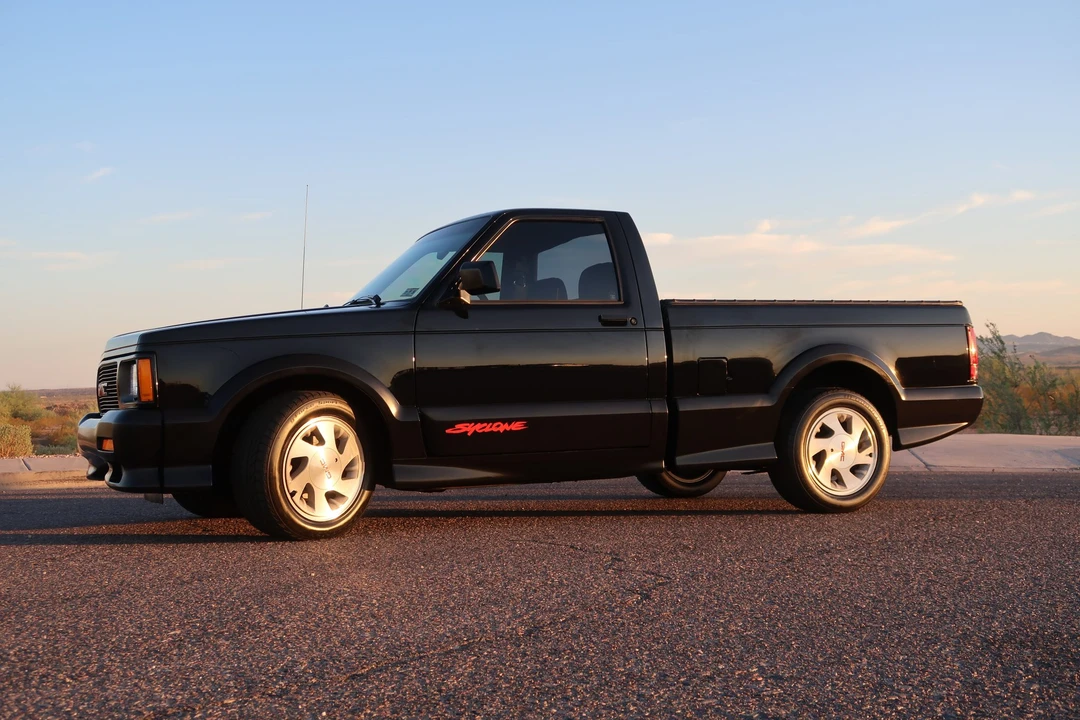 1991 GMC Syclone - Image 6 of 31