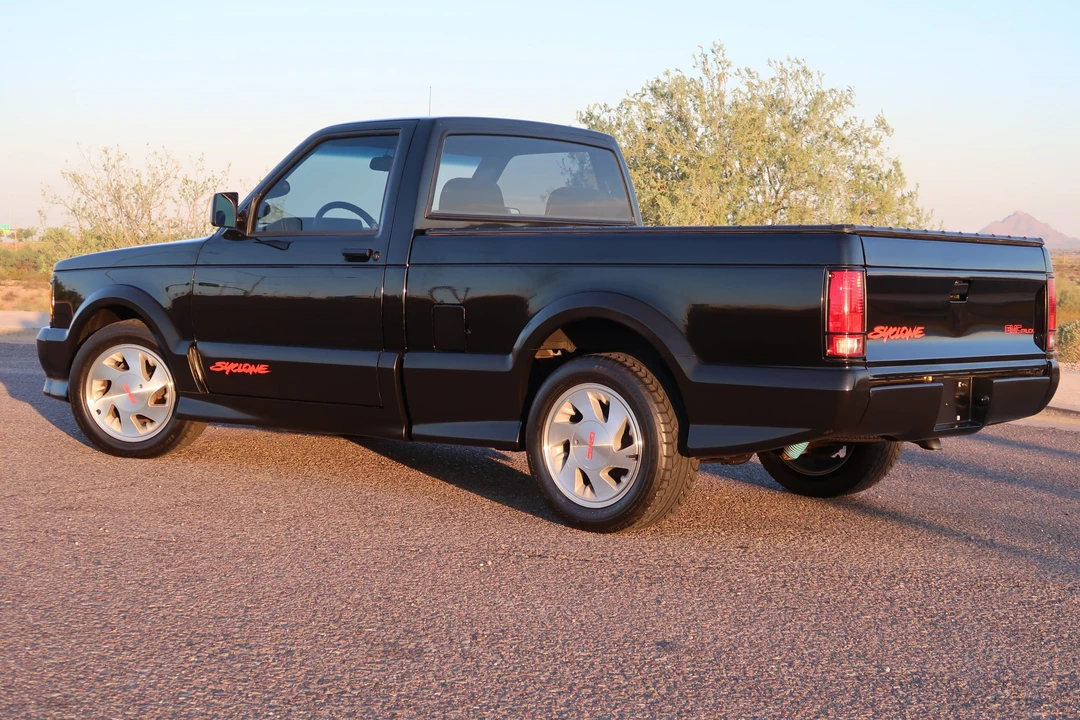 1991 GMC Syclone - Image 9 of 31