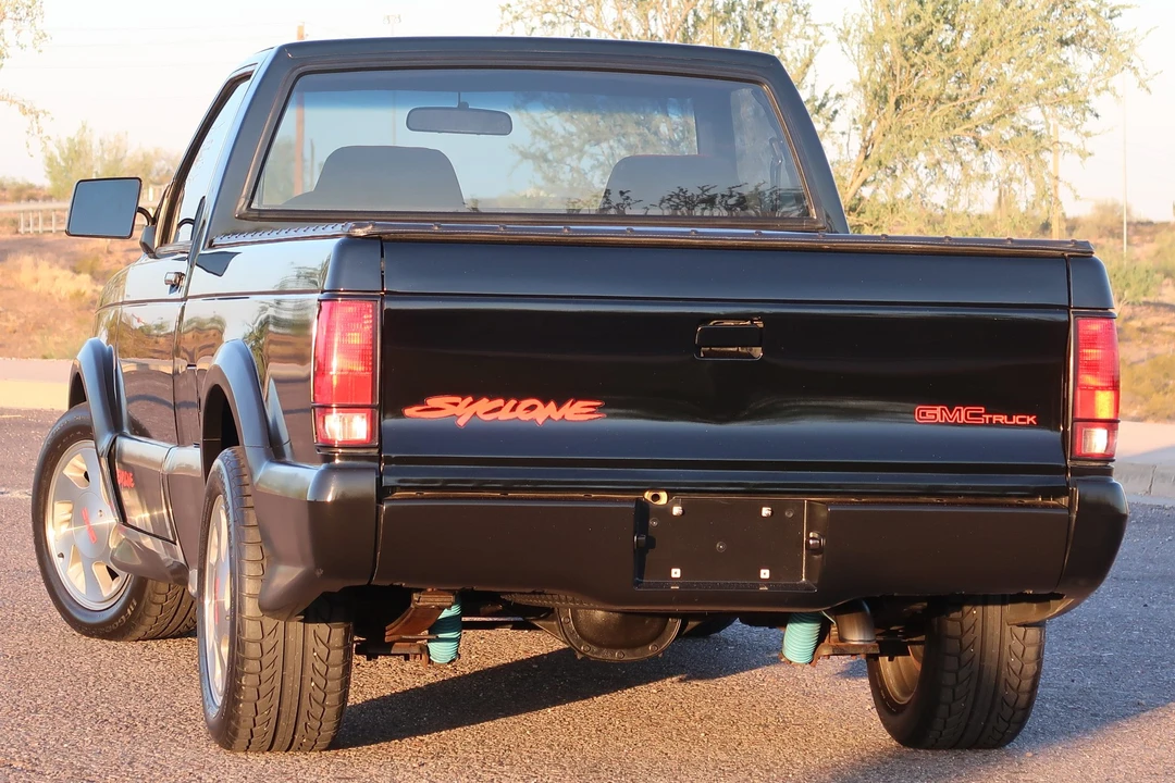 1991 GMC Syclone - Image 14 of 31