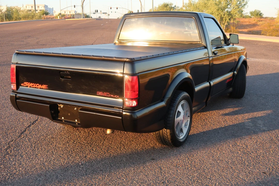 1991 GMC Syclone - Image 21 of 31