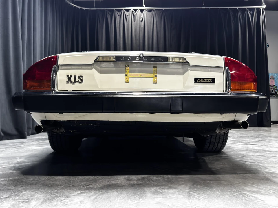 1991 Jaguar XJS Pre-Facelift V12 - Image 12 of 31