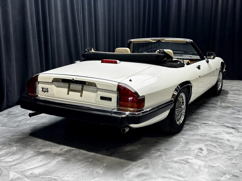 1991 Jaguar XJS Pre-Facelift V12 - Image 13 of 31