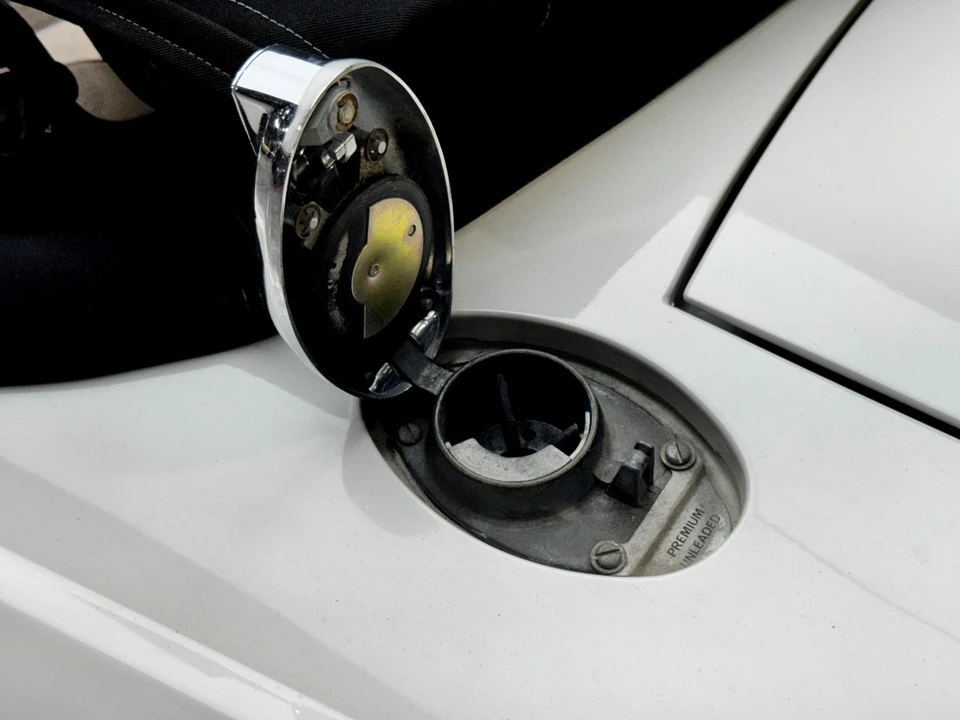 1991 Jaguar XJS Pre-Facelift V12 - Image 28 of 31
