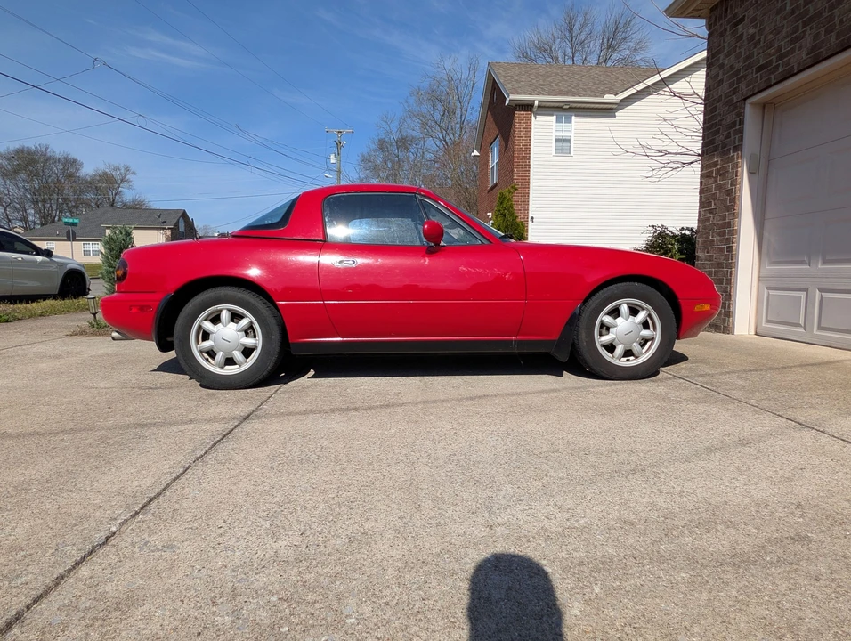 1991 Mazda NA MX-5 Miata - Image 9 of 31