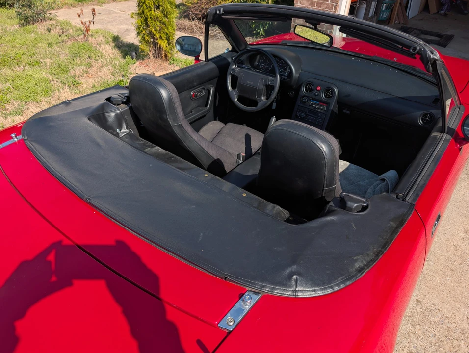 1991 Mazda NA MX-5 Miata - Image 28 of 31