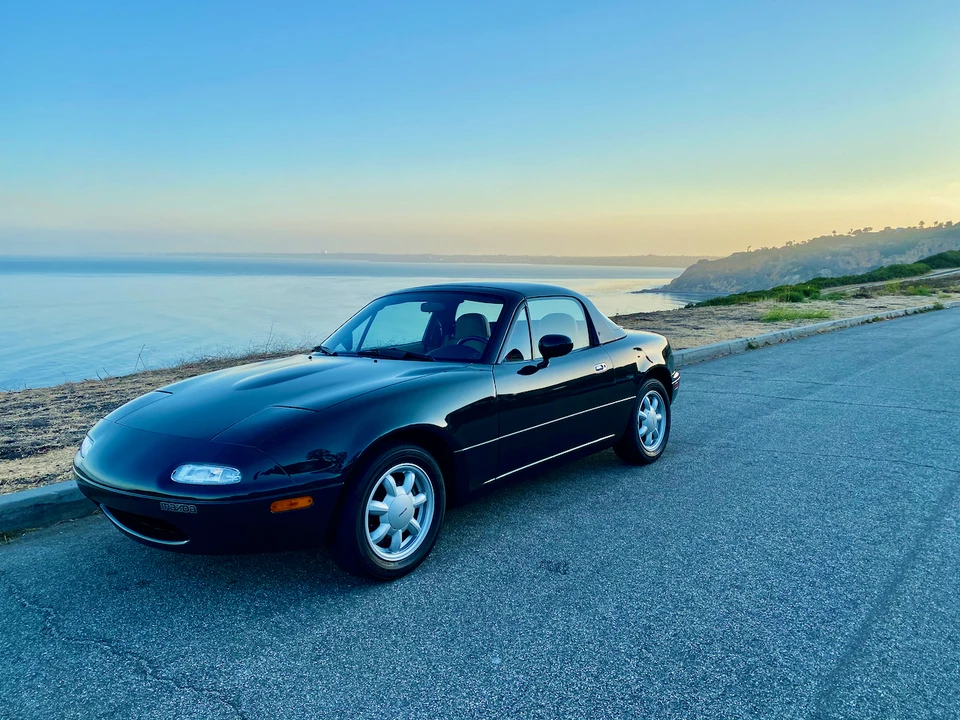 1991 Mazda NA MX-5 Miata - Image 3 of 31