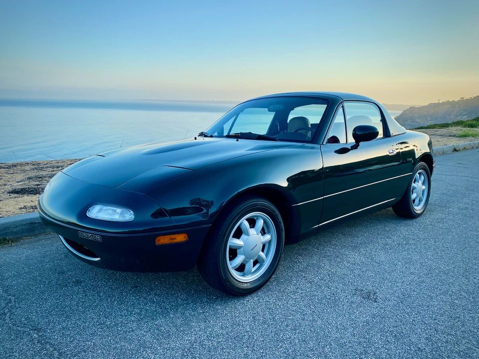 1991 Mazda NA MX-5 Miata - Image 7 of 31