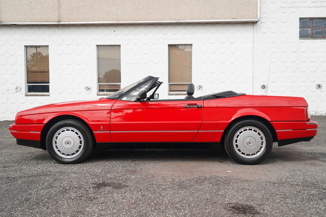 1992 Cadillac Allante - Image 3 of 31