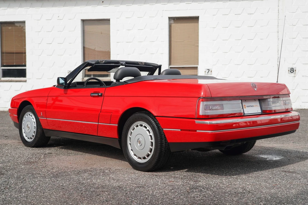 1992 Cadillac Allante - Image 4 of 31