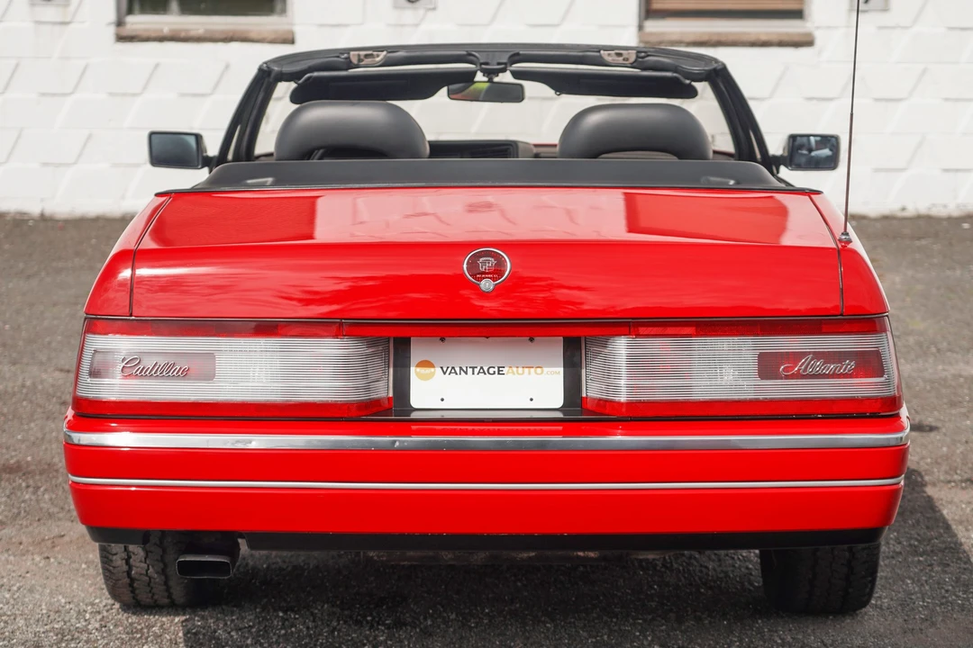 1992 Cadillac Allante - Image 7 of 31