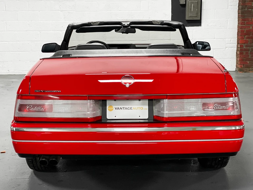 1993 Cadillac Allante - Image 7 of 31