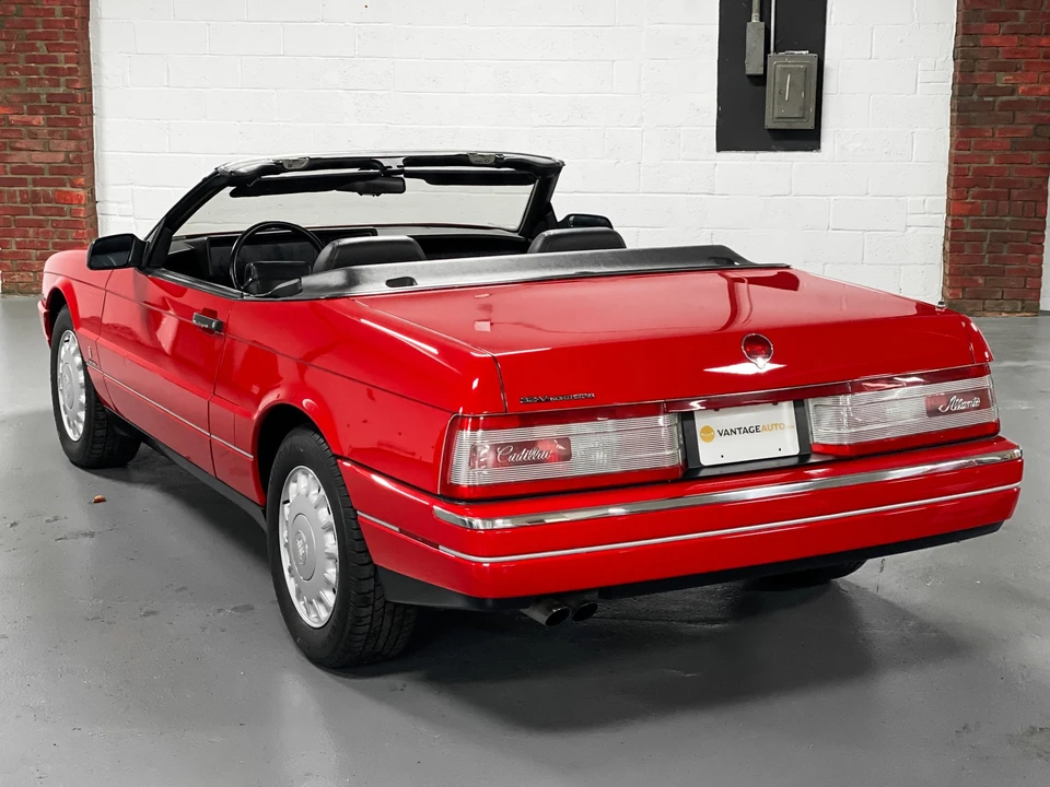 1993 Cadillac Allante - Image 5 of 31