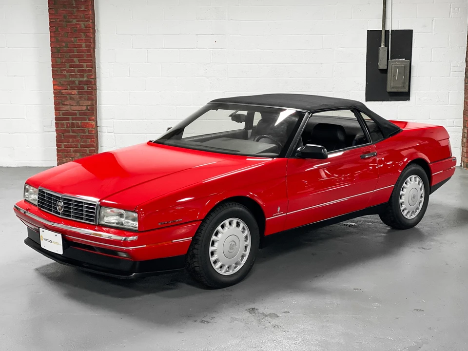 1993 Cadillac Allante - Image 16 of 31