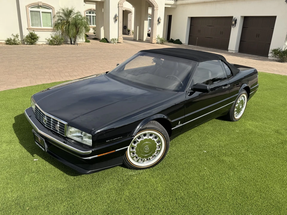 1993 Cadillac Allante - Image 25 of 31
