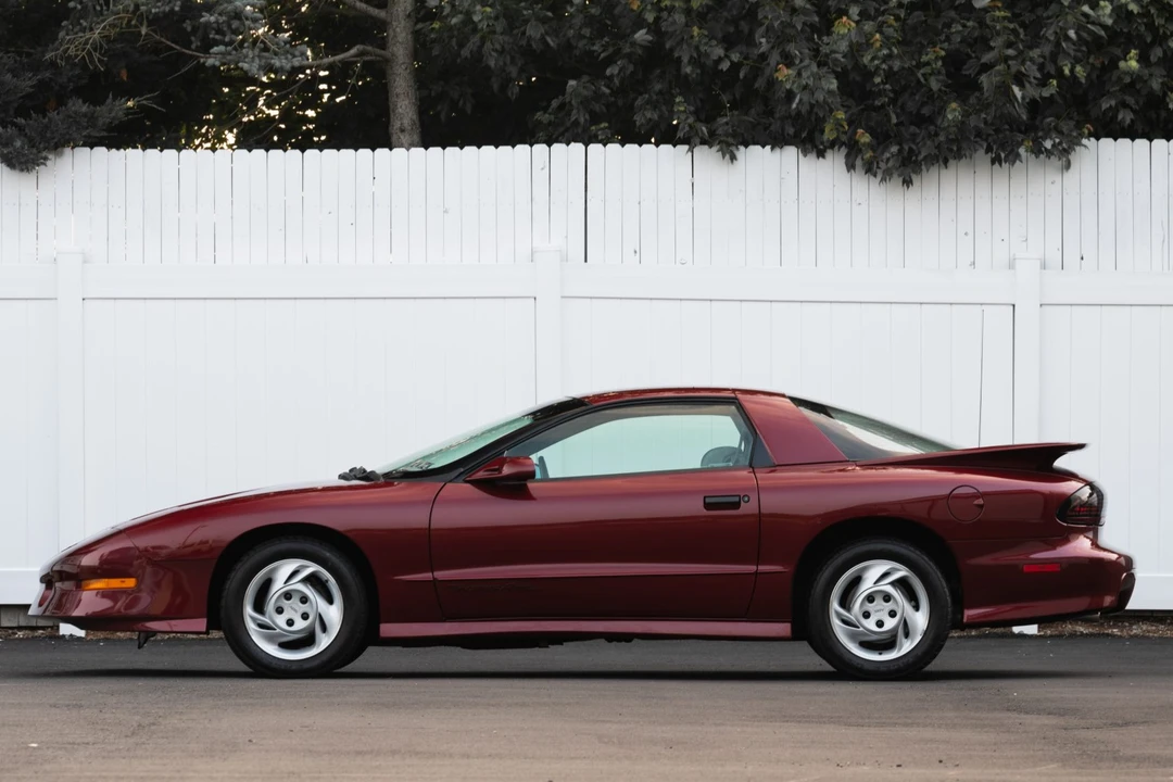 1993 Pontiac Firebird Trans Am 4th Gen - Image 6 of 31