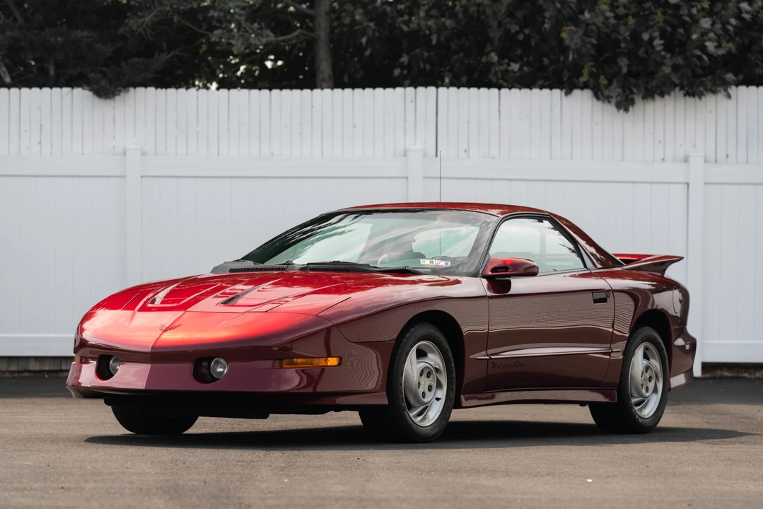 1993 Pontiac Firebird Trans Am 4th Gen - Image 5 of 31