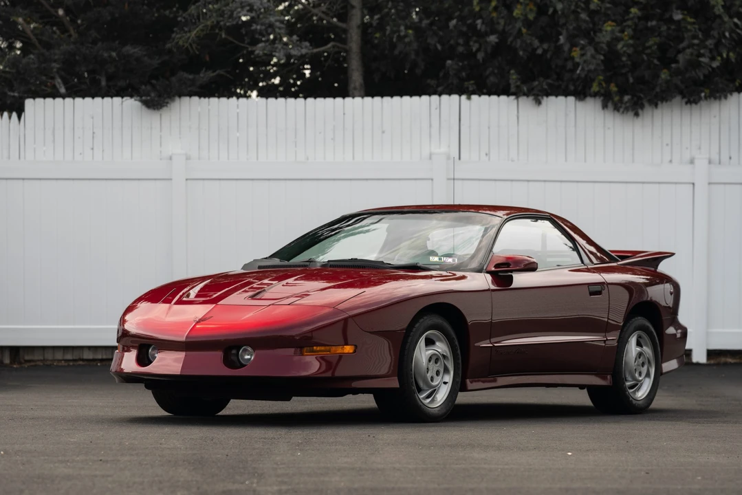 1993 Pontiac Firebird Trans Am 4th Gen - Image 3 of 31