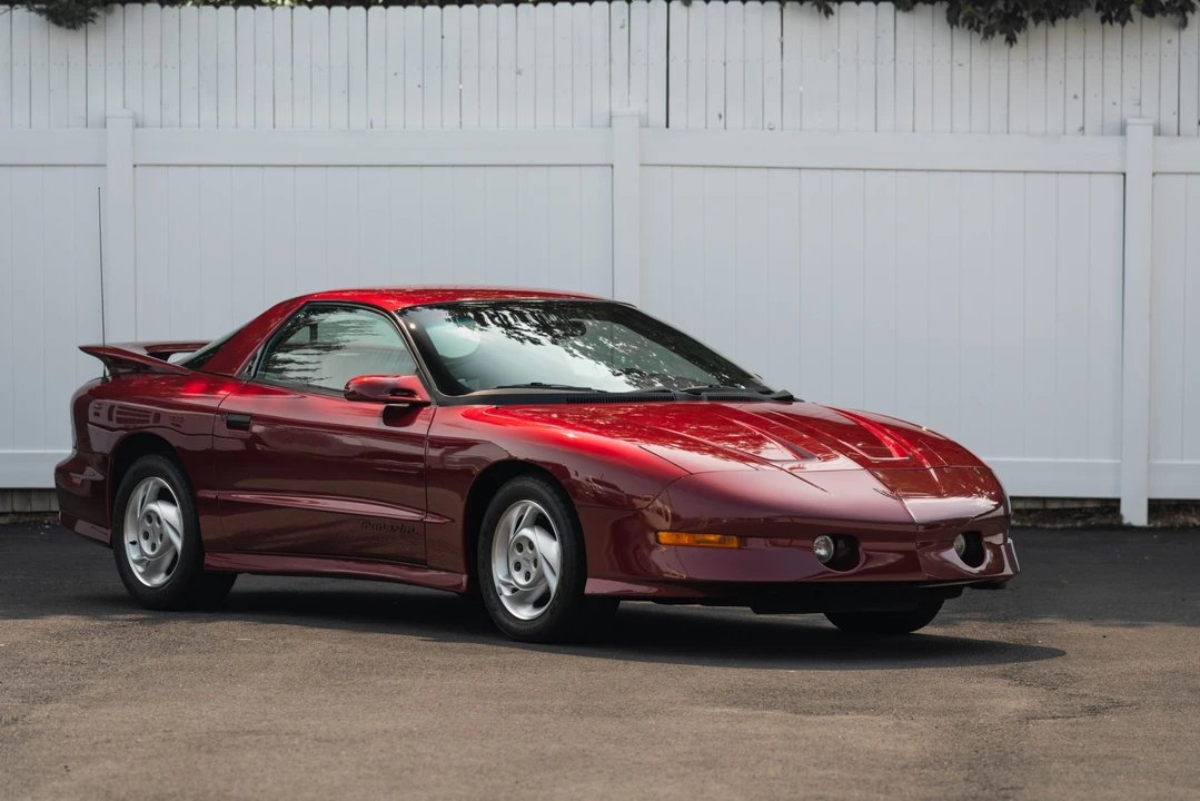 1993 Pontiac Firebird Trans Am 4th Gen - Image 15 of 31