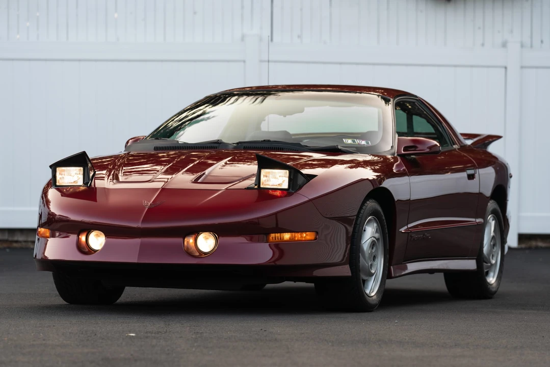 1993 Pontiac Firebird Trans Am 4th Gen - Image 28 of 31