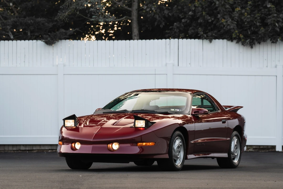 1993 Pontiac Firebird Trans Am 4th Gen - Image 29 of 31
