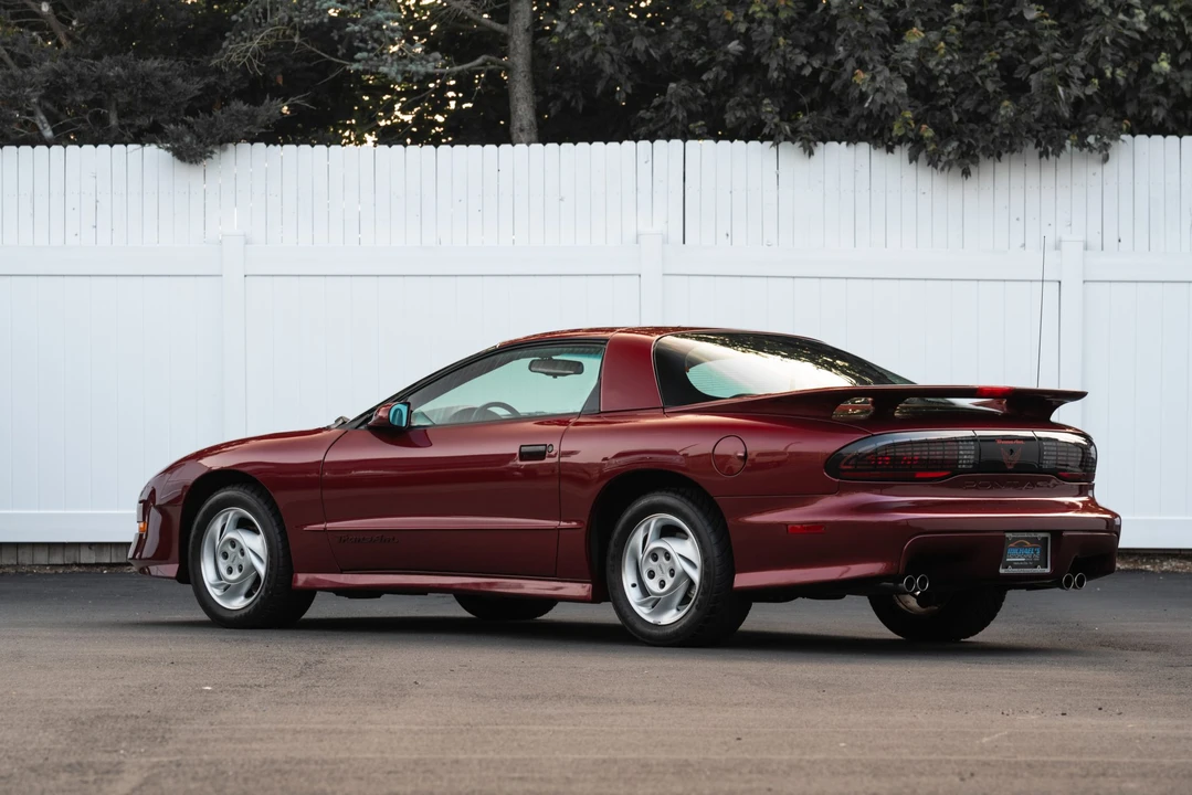 1993 Pontiac Firebird Trans Am 4th Gen - Image 9 of 31