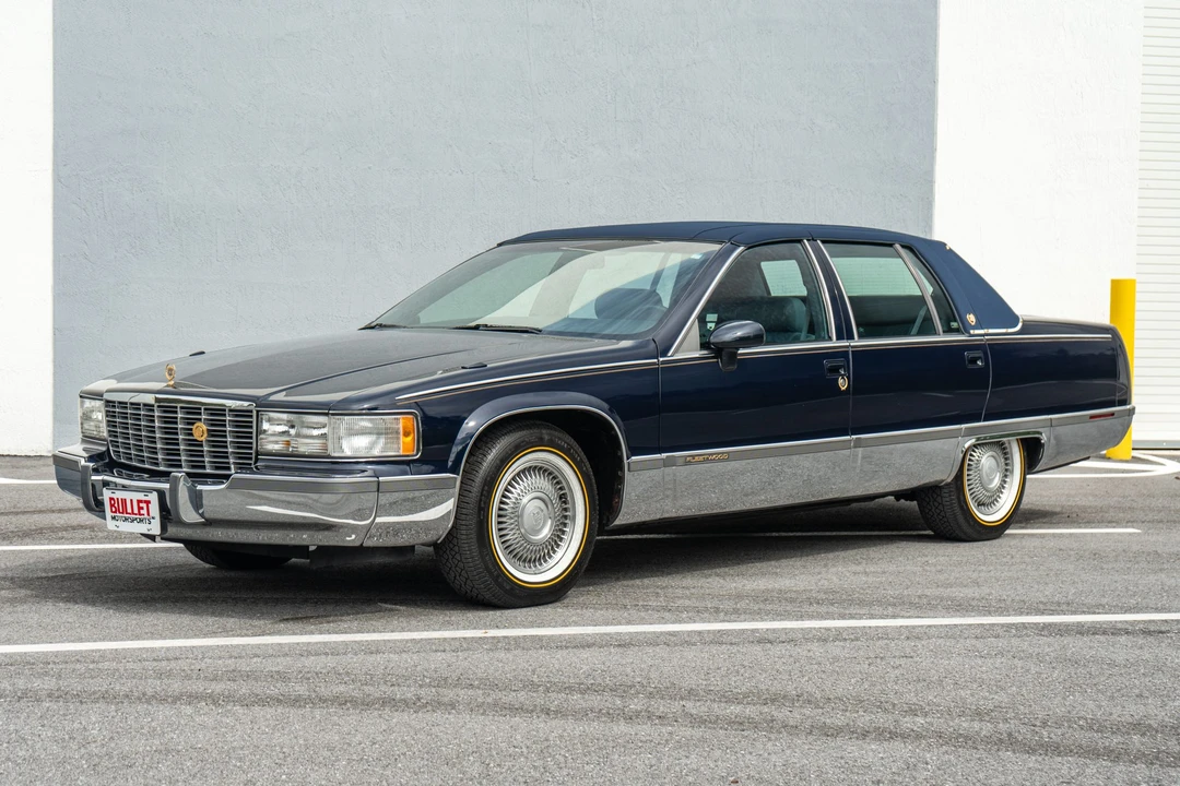 1994 Cadillac Fleetwood - Image 19 of 31