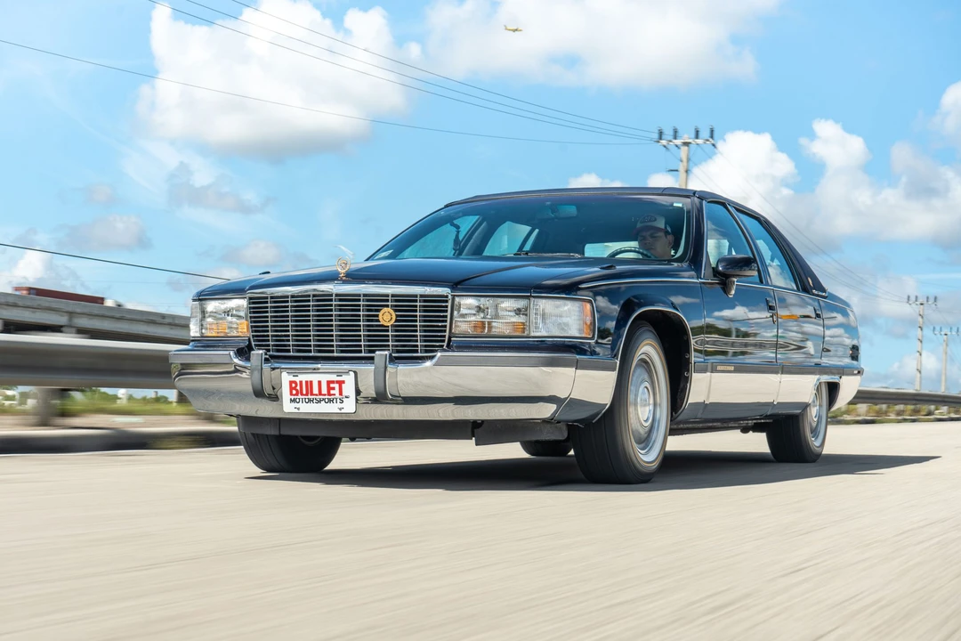 1994 Cadillac Fleetwood - Image 5 of 31