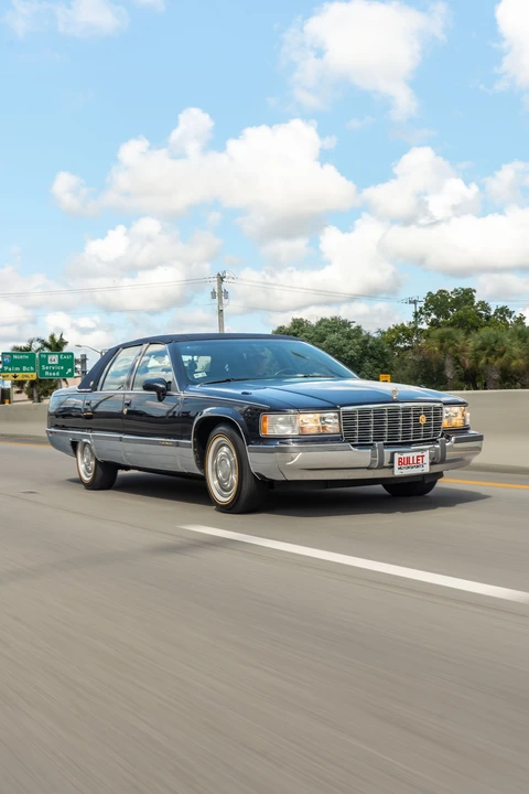 1994 Cadillac Fleetwood - Image 14 of 31
