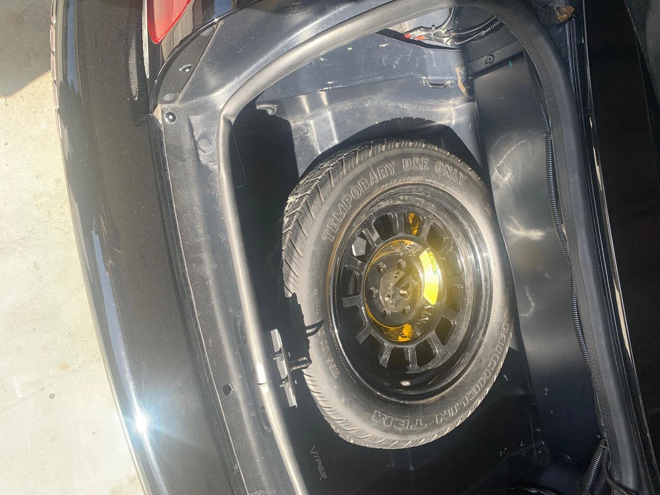 1994 Dodge Viper 1st Gen - Image 27 of 31