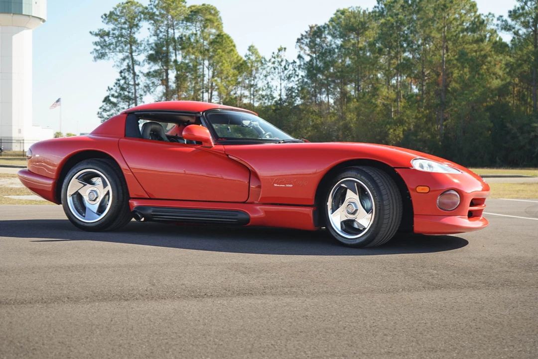 1994 Dodge Viper 1st Gen - Image 14 of 31
