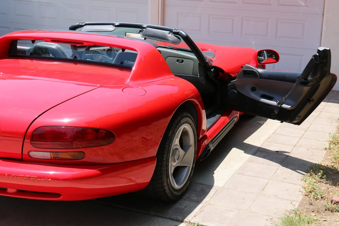 1994 Dodge Viper 1st Gen - Image 29 of 31
