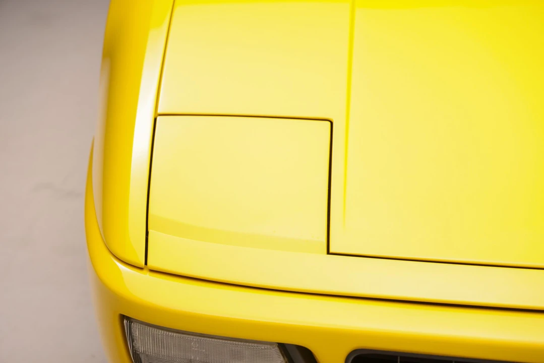 1994 Ferrari 348 Spider - Image 25 of 31