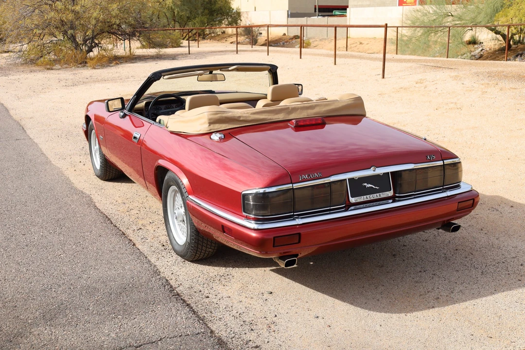 1994 Jaguar XJS Convertible - Image 9 of 31