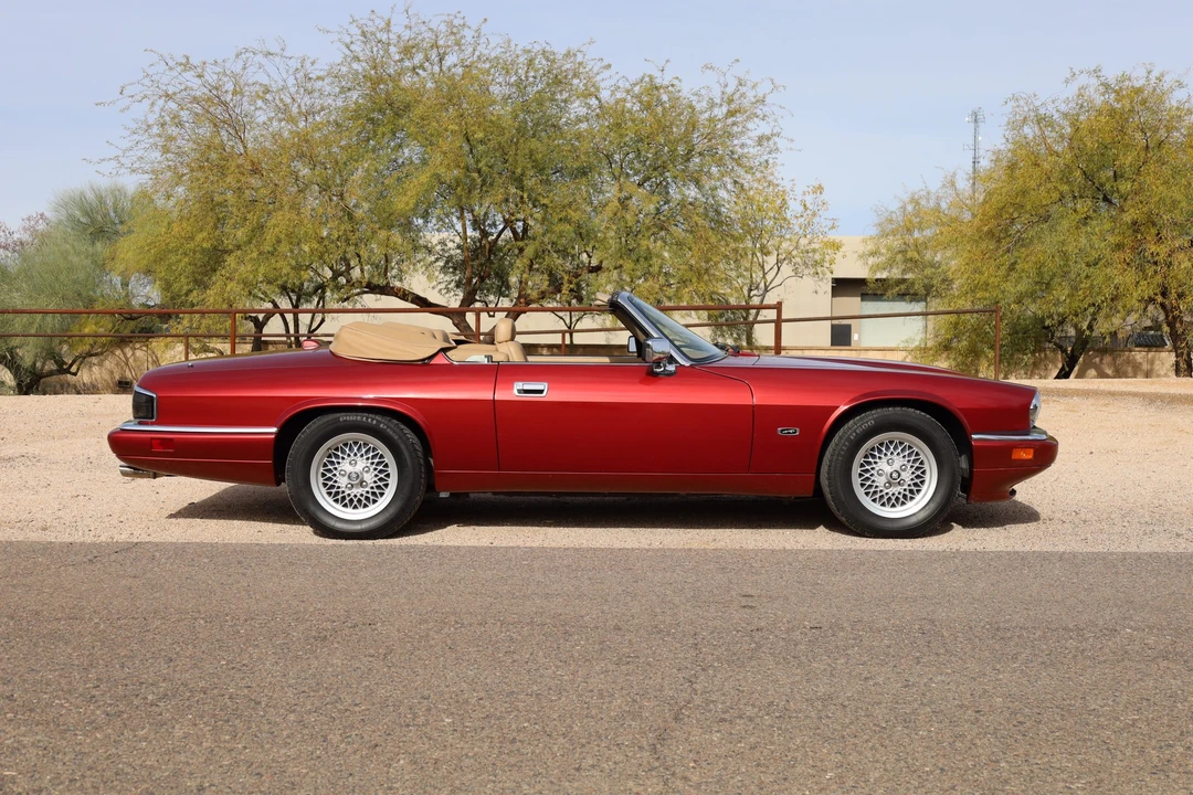 1994 Jaguar XJS Convertible - Image 13 of 31