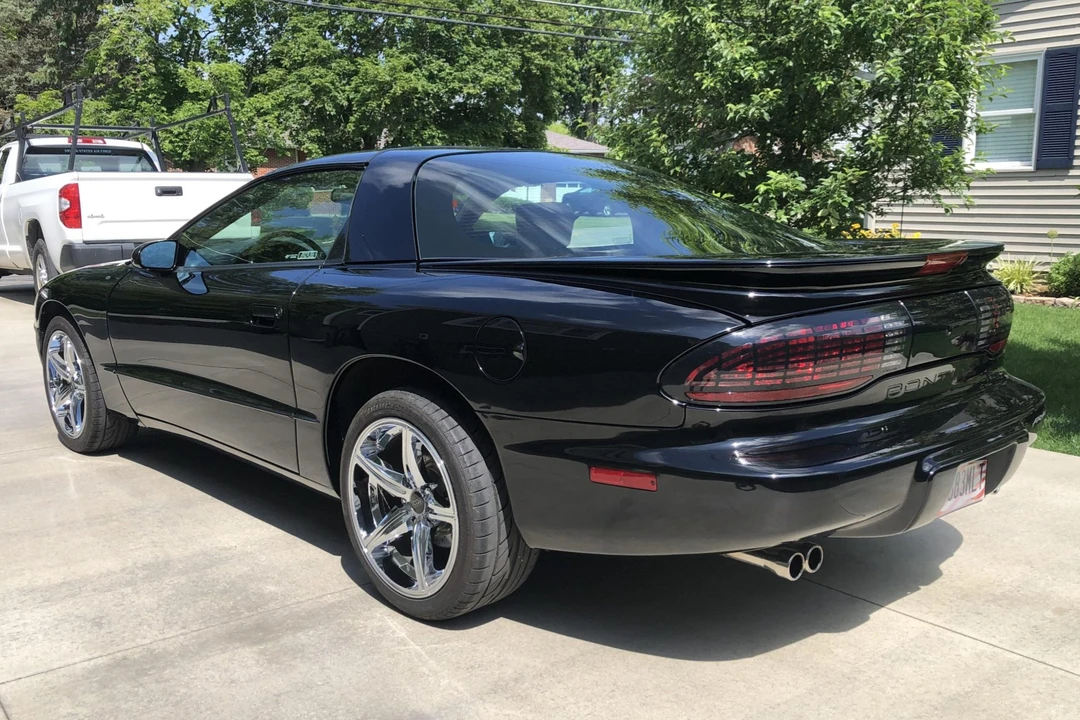 1994 Pontiac Firebird 4th Gen - Image 3 of 31