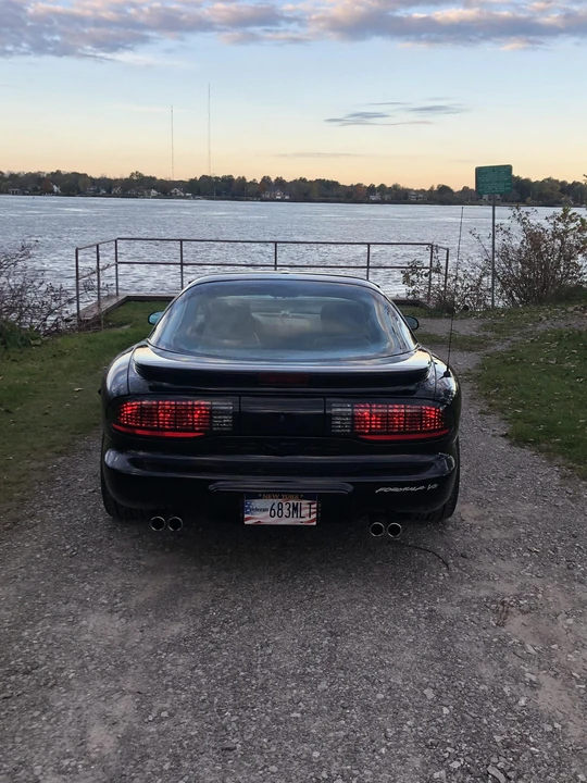 1994 Pontiac Firebird 4th Gen - Image 8 of 31