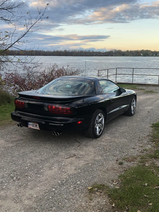 1994 Pontiac Firebird 4th Gen - Image 9 of 31
