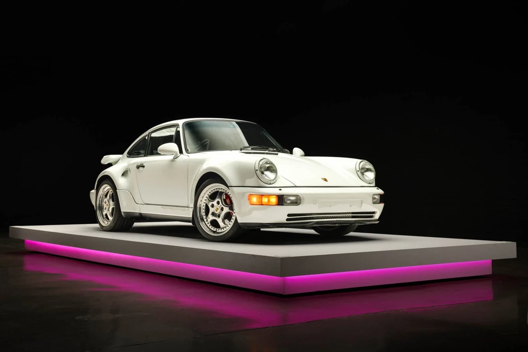 1994 Porsche 964 Turbo - Image 8 of 31