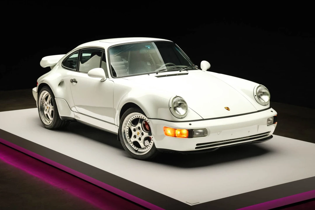 1994 Porsche 964 Turbo - Image 10 of 31