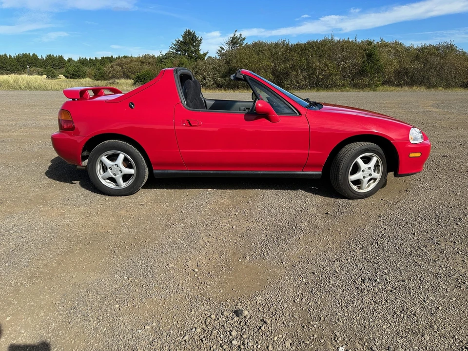 1995 Honda Del Sol - Image 8 of 31