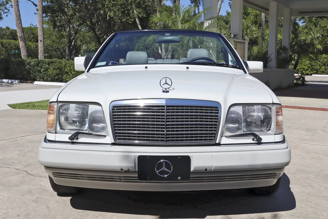 1995 Mercedes-Benz W124 E-Class - Image 4 of 31