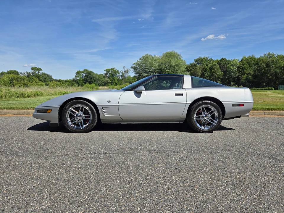 1996 Chevrolet Corvette C4 - Image 9 of 31
