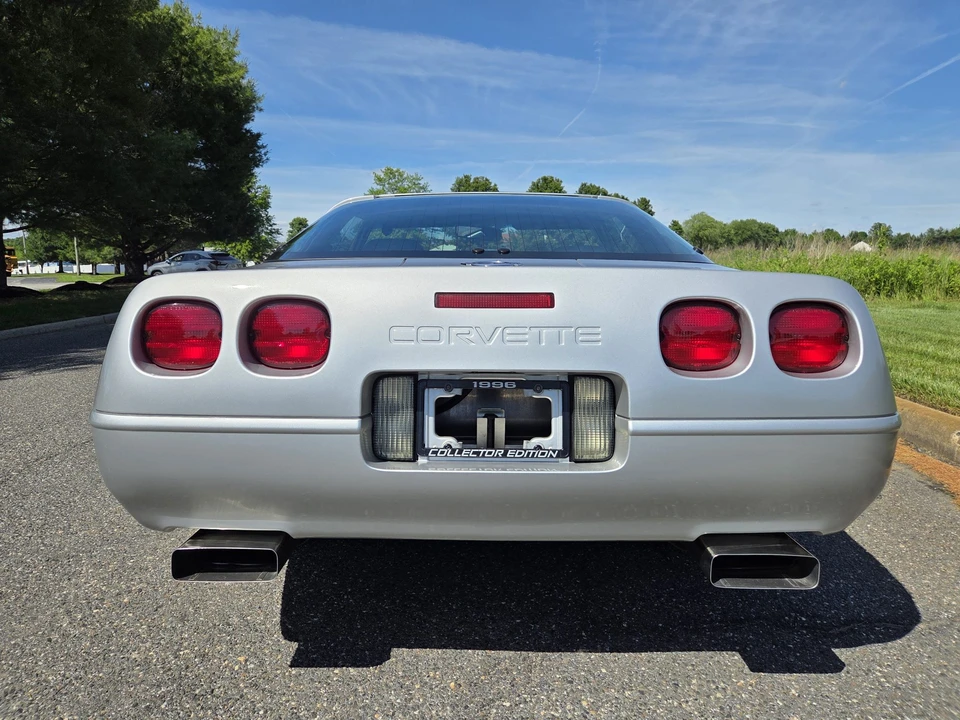 1996 Chevrolet Corvette C4 - Image 15 of 31
