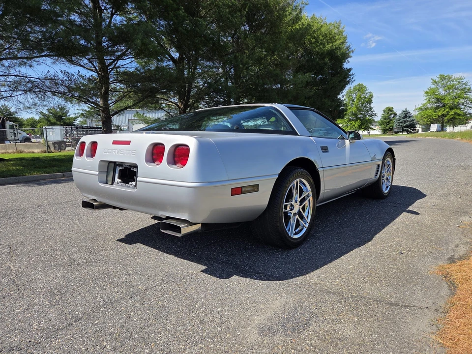 1996 Chevrolet Corvette C4 - Image 20 of 31