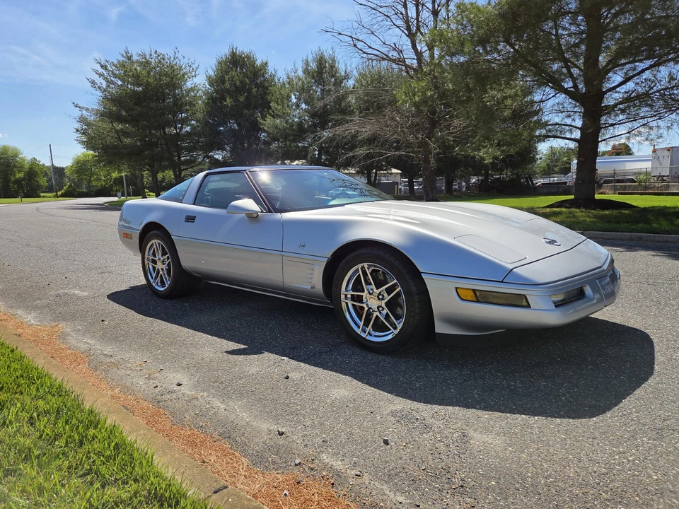 1996 Chevrolet Corvette C4 - Image 30 of 31